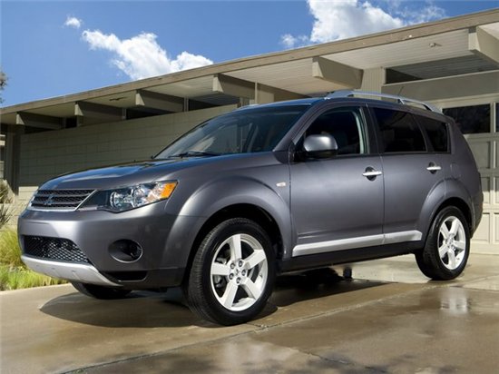 Тест драйв Mitsubishi Outlander XL 
