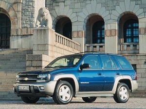 Новый мощный автомобиль Chevrolet TrailBlazer 2010 года.
