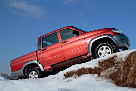 Обзор интерьера, экстерьера и силовой установки UAZ Pickup.