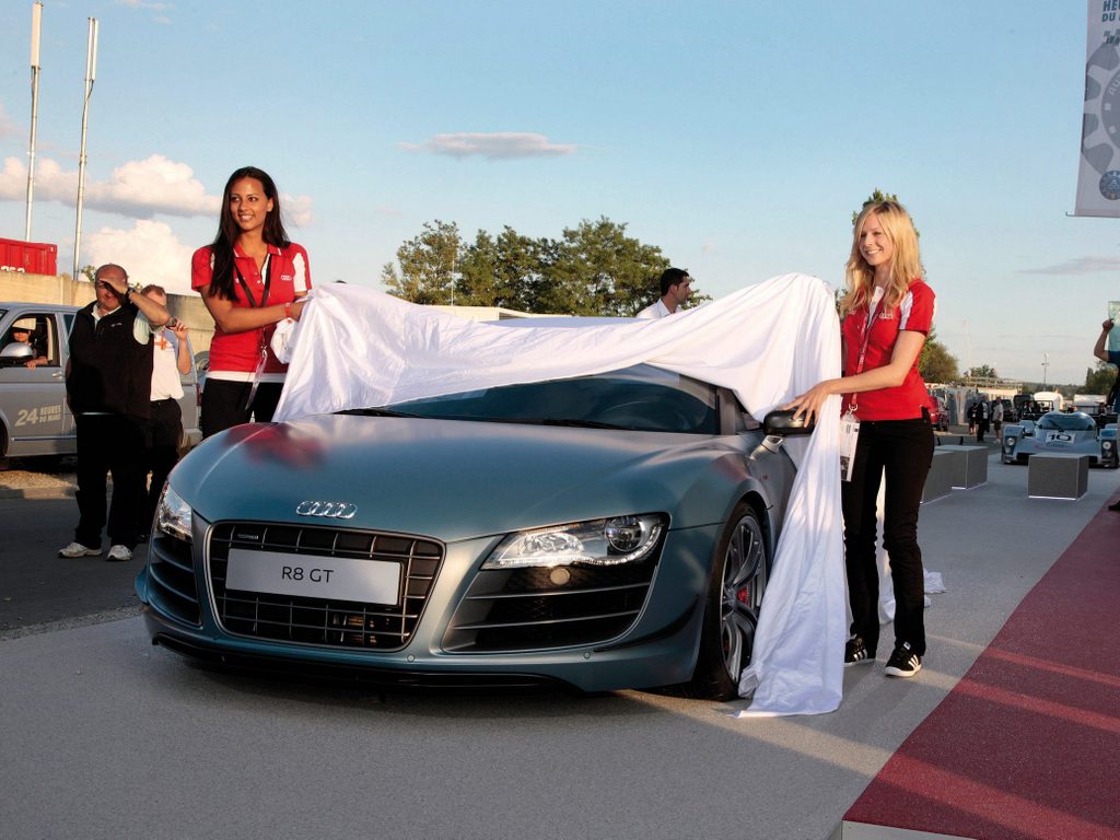 Новый Audi R8 будет мощнее и легче