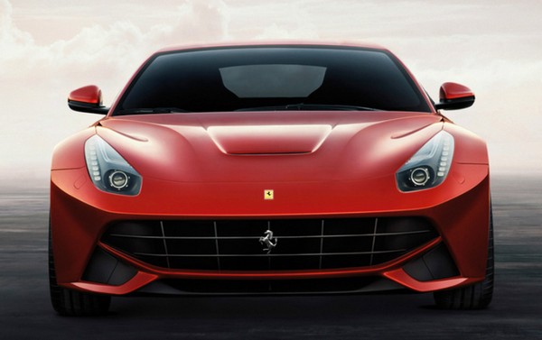 Ferrari раскрывает секреты F12berlinetta