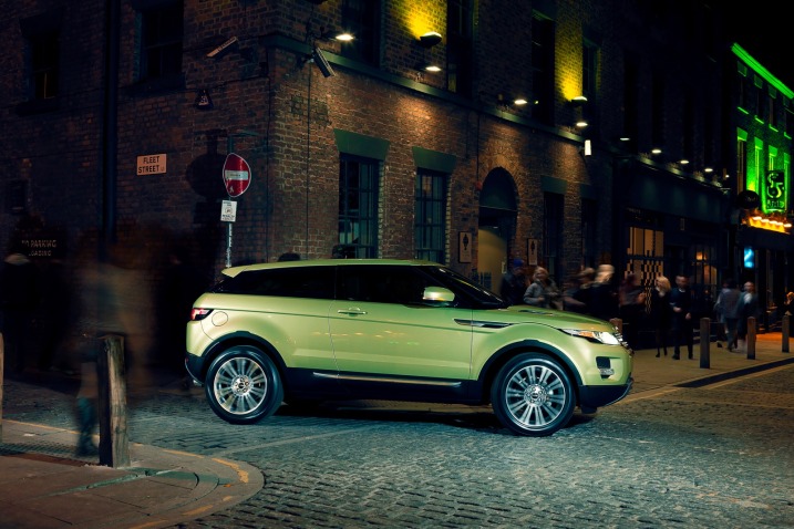В 2013 миру представят Range Rover Evoque Review
